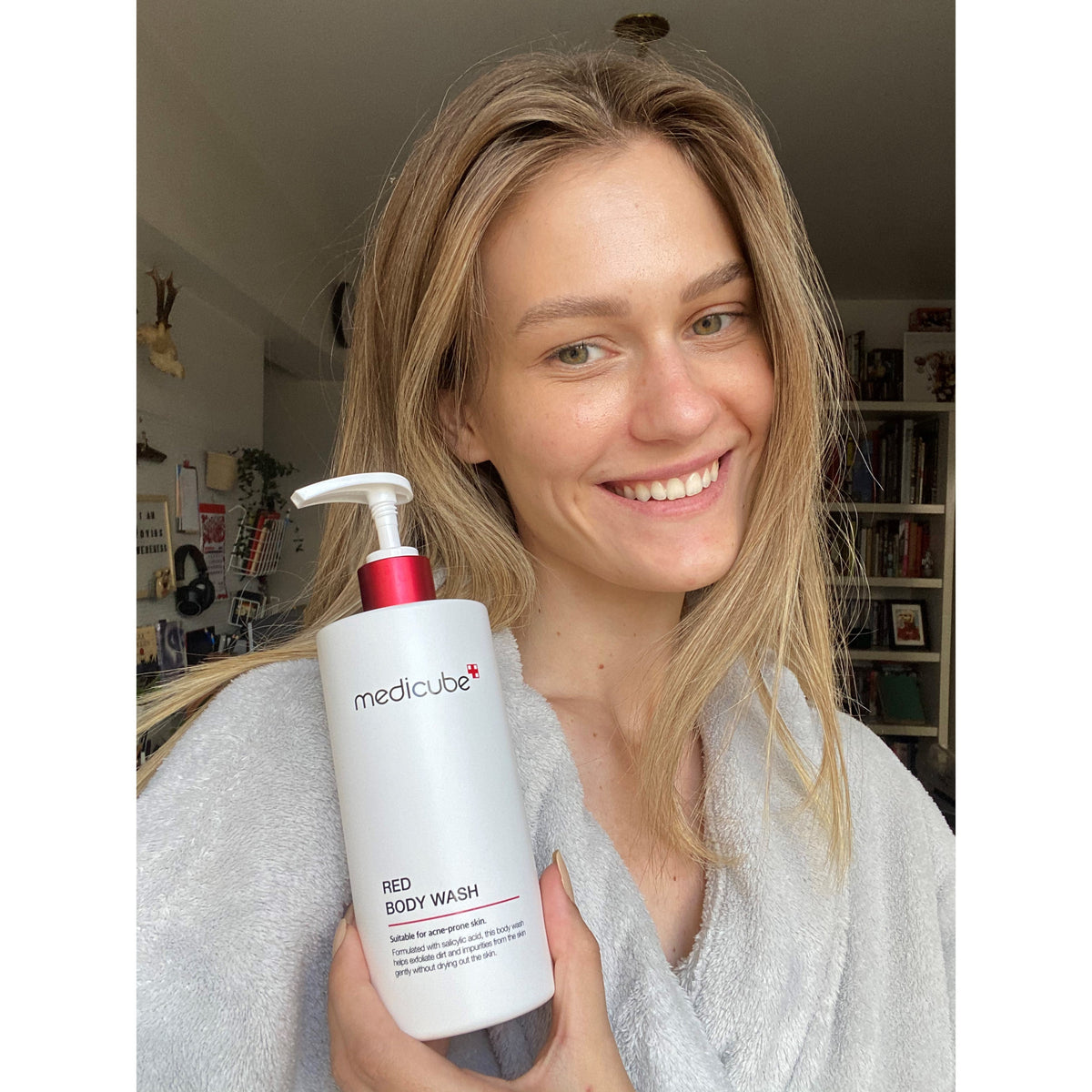 red-line-ultimate-face-and-body-care-set-c0 redbodywash_tn3_56d2342d-3584-4245-8859-53cd1e06976f.jpg
